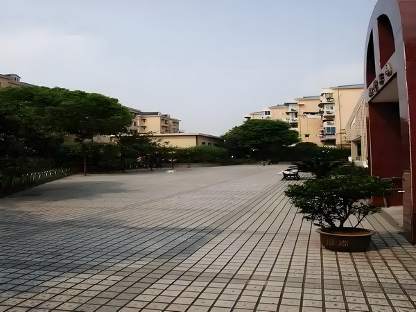 深圳申请积分入户_《你行！你上！》与姜文电影：“登味”的衰落 任等投资九大者企业责原则